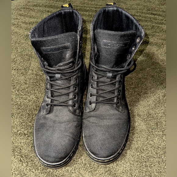 Men’s Doc Marten Boots Sz 10 - Picture 1 of 5